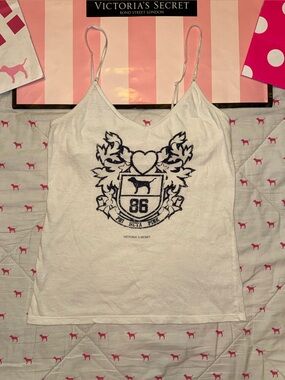 VS PINK VINTAGE Y2K CAMI TANK TOP WHITE & NAVY BLUE CREST HEART DOG PUP 86 LOGO